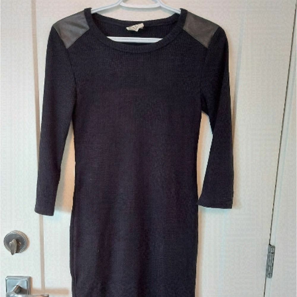 WHO.A.U DRESS